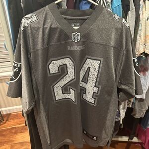 Fanatics Gray Raiders Jersey lynch 24